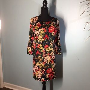 NWOT 2x Floral Dress w/ Bell (3/4) sleeves